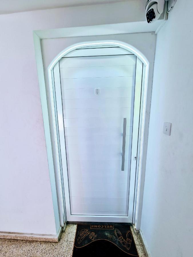 Hidden Lights Deluxe Apartment Ayia Napa Exteriér fotografie