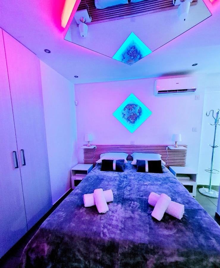 Hidden Lights Deluxe Apartment Ayia Napa Exteriér fotografie